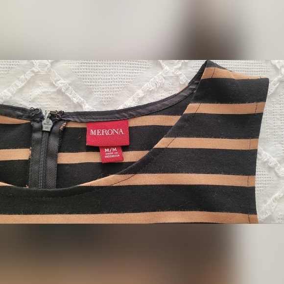 Stylish and Sophisticated Stripe Dress, Size M - Picture 14 of 14